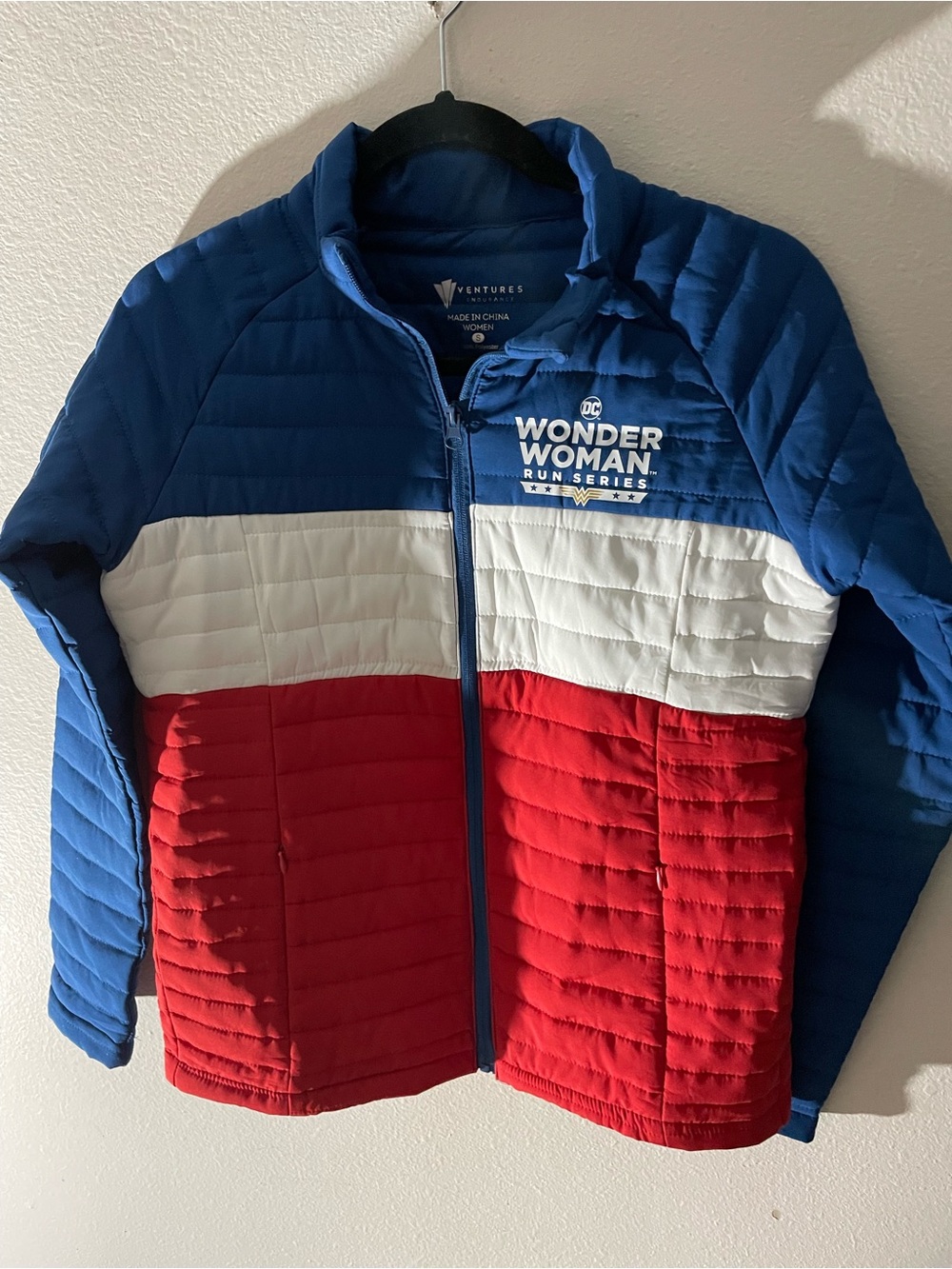 DC Wonder Woman Colorblock Puffer Jacket - Blue White Red